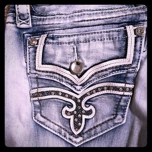 Rock Revival Raven W27 L32